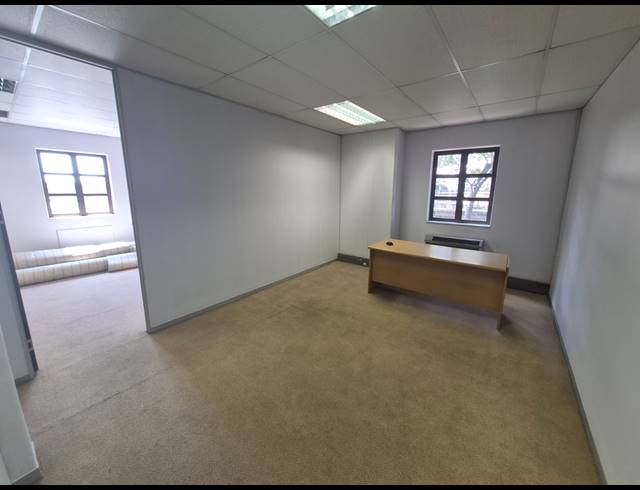 314M² OFFICE TO LET IN RIVONIA